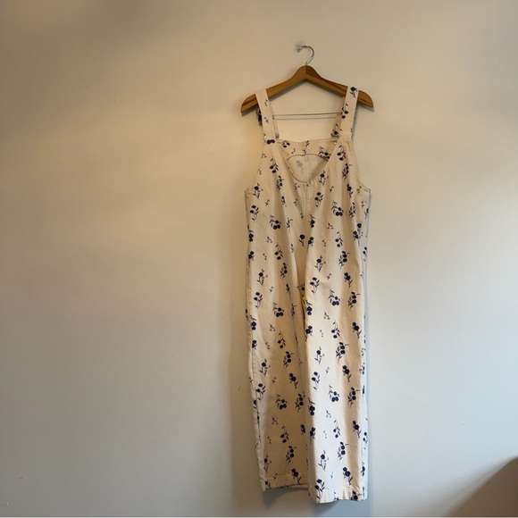 ZARA bloggers favorite floral ecru overalls - Picture 7 of 9